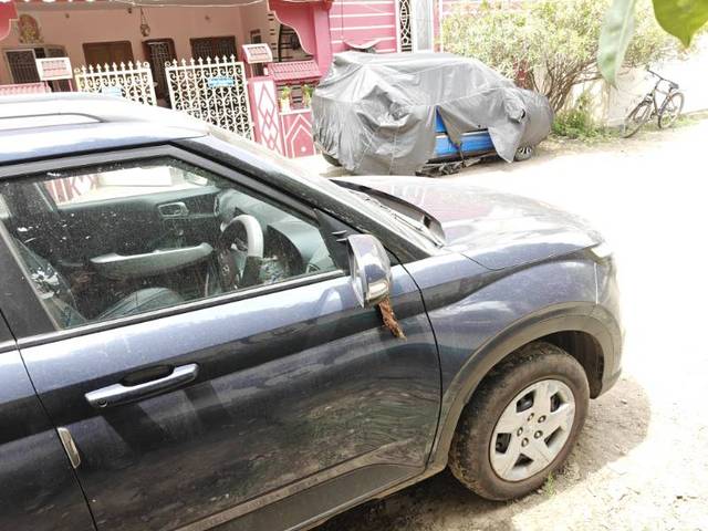 https://images10.gaadi.com/usedgaadi-sellcar/UsedCar/f51a37c0a/dca6085b-a708-4be0-b69c-13b2046d606b.jpg?imwidth=6402