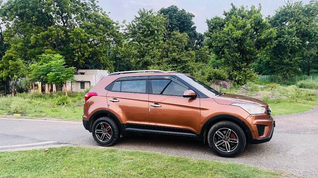 https://images10.gaadi.com/usedgaadi-sellcar/UsedCar/f51be91aa/425740cb-bd93-4fbd-b96f-0b71451f858d.jpeg?imwidth=6401