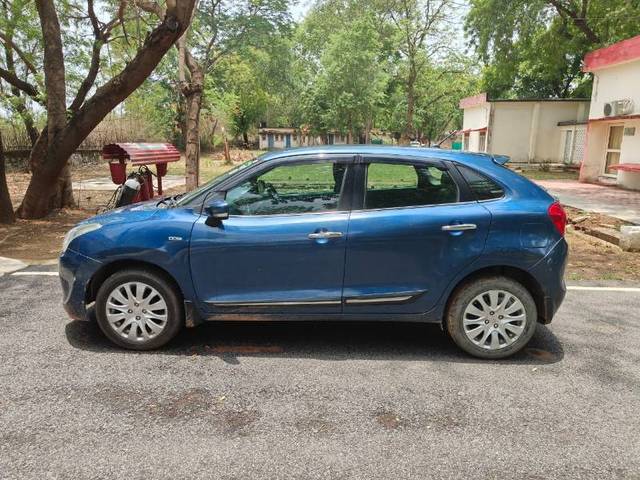https://images10.gaadi.com/usedgaadi-sellcar/UsedCar/f51c6a3fa/8df04fc3-d74c-4dbb-8e24-dba3248ee98c.jpeg?imwidth=6402