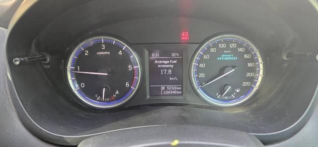 https://images10.gaadi.com/usedgaadi-sellcar/UsedCar/f51c9ea8a/661e5bc0-eb19-4c1f-a307-2d76aba0d108.jpg?imwidth=6401