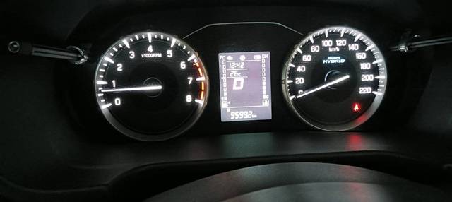 https://images10.gaadi.com/usedgaadi-sellcar/UsedCar/f51d3723a/72dd9cc4-f3ef-4c39-8826-095940fedc40.jpg?imwidth=6401