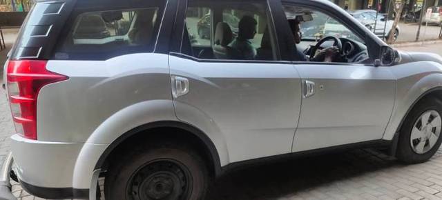 https://images10.gaadi.com/usedgaadi-sellcar/UsedCar/f51e646fa/e361f0a6-9d95-42bd-95d8-658014495121.jpg?imwidth=6400