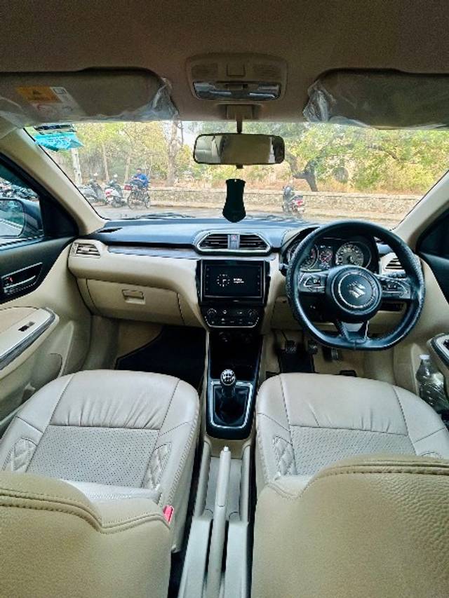 https://images10.gaadi.com/usedgaadi-sellcar/UsedCar/f51e8013a/b17f957f-9c55-4f3f-bc1f-8af47974ffaf.jpeg?imwidth=6402