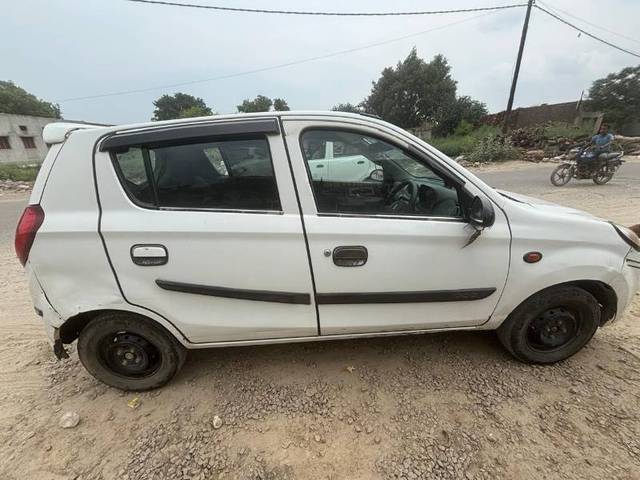 https://images10.gaadi.com/usedgaadi-sellcar/UsedCar/f51e8c77a/3fb45f67-cfde-46dd-ae22-f2b81f65cc30.jpg?imwidth=6401