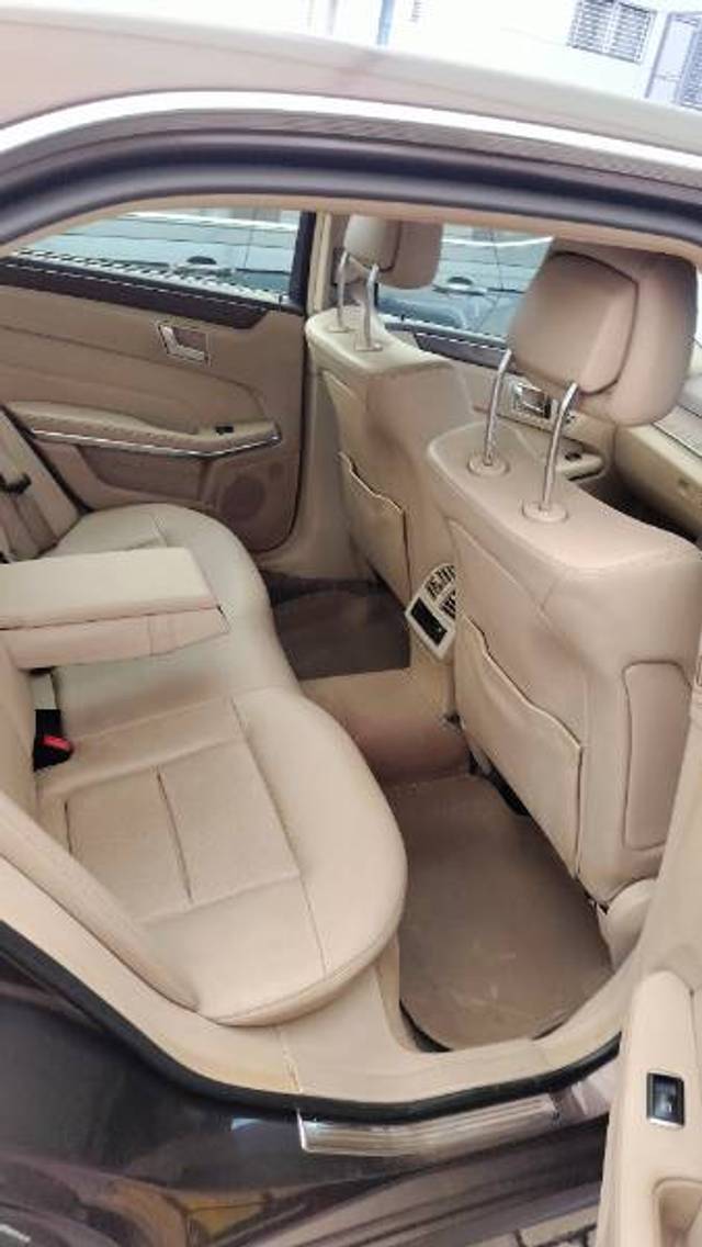 https://images10.gaadi.com/usedgaadi-sellcar/UsedCar/f51eaedda/2d45efde-3c3e-411b-ada2-bc1dacd8bbd2.jpg?imwidth=6402