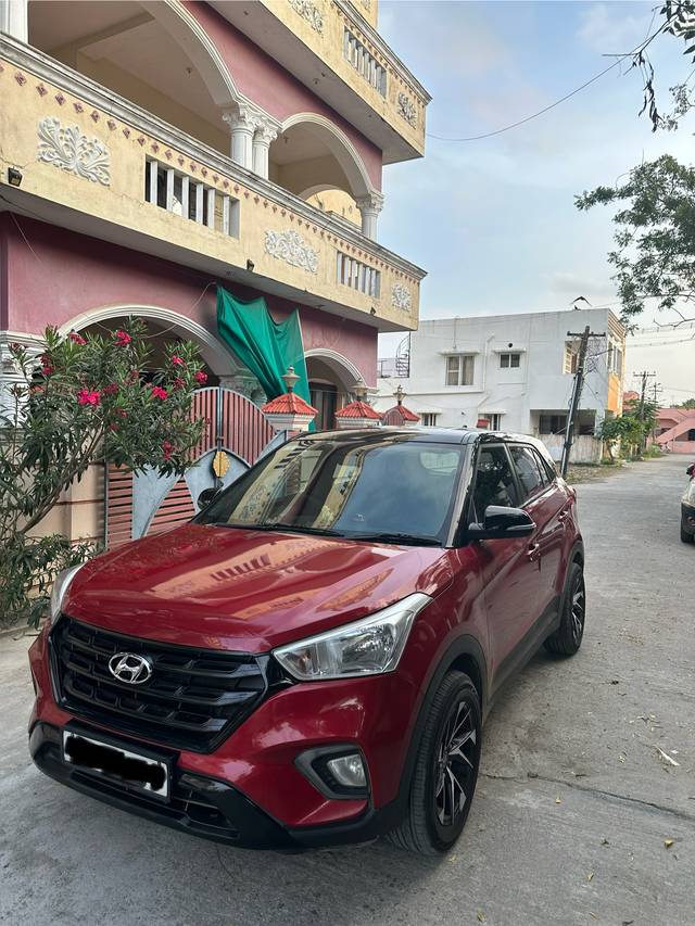 https://images10.gaadi.com/usedgaadi-sellcar/UsedCar/f51eba5ba/d9ab149f-a570-4079-bd65-067f9737e39c.jpeg?imwidth=6400