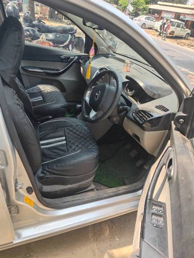 https://images10.gaadi.com/usedgaadi-sellcar/UsedCar/f51ebd62a/7ba336a0-8f57-4a21-aa94-e07417b10dfe.jpg?imwidth=6402