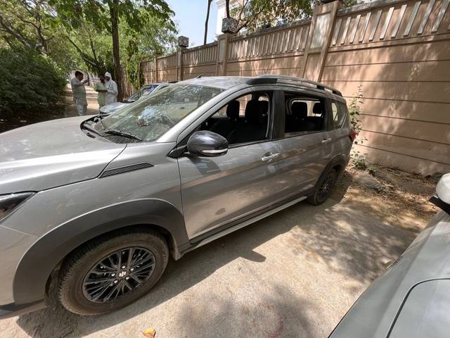 https://images10.gaadi.com/usedgaadi-sellcar/UsedCar/f51f58efa/ad9a7f9b-e382-4e36-b781-54cd6c8e6efa.jpeg?imwidth=6401
