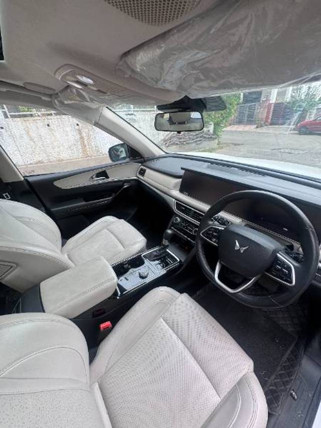 https://images10.gaadi.com/usedgaadi-sellcar/UsedCar/f5202358a/0a623faf-a3d4-4b0c-b28f-3e3b8d71e729.jpeg?imwidth=6402