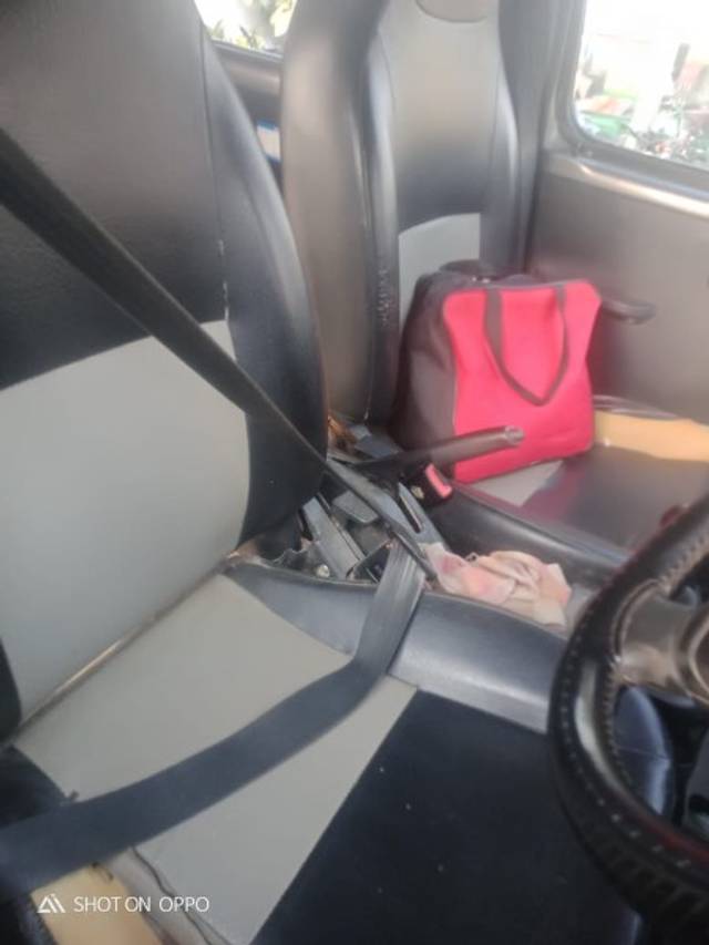 https://images10.gaadi.com/usedgaadi-sellcar/UsedCar/f52055aaa/83acedd3-a095-4bf2-b986-a02fe0f56a1f.jpeg?imwidth=6401