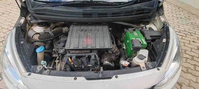 https://images10.gaadi.com/usedgaadi-sellcar/UsedCar/f52065fca/50284cba-37b0-49c5-aa83-8e4ec9c4a6cd.jpg?imwidth=6402