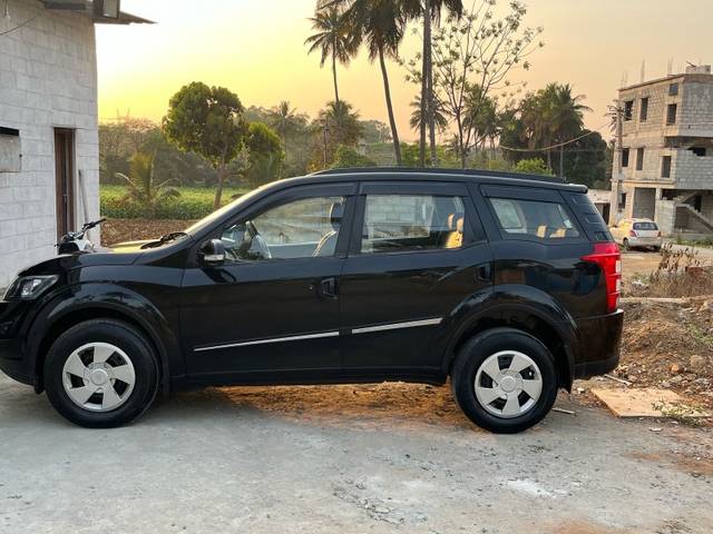 https://images10.gaadi.com/usedgaadi-sellcar/UsedCar/f520994ea/e90f909c-5165-4450-b1e2-3d0e95d8e897.jpeg?imwidth=6402