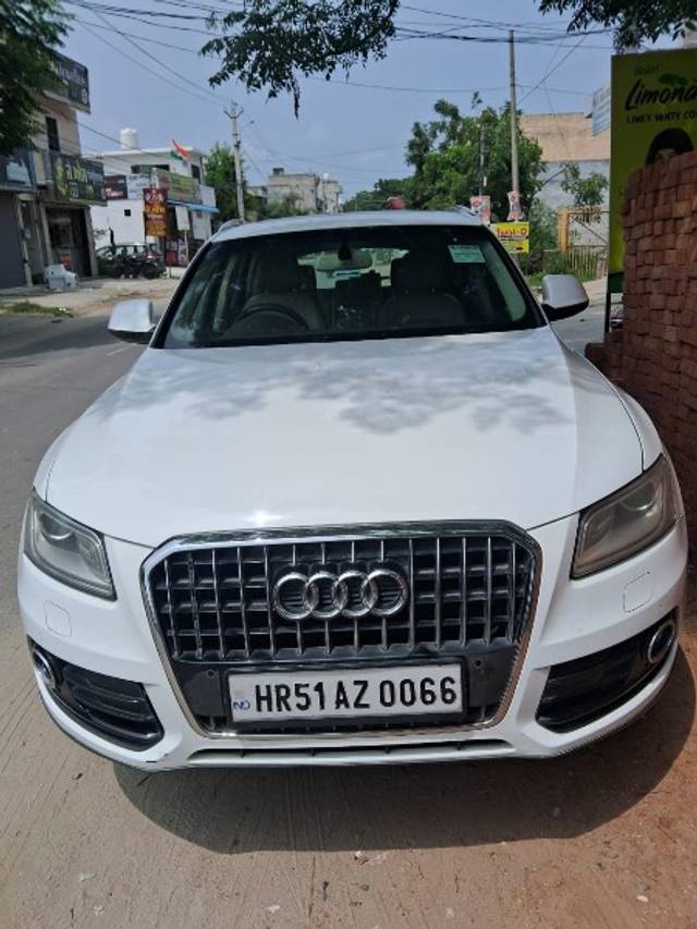 https://images10.gaadi.com/usedgaadi-sellcar/UsedCar/f521088aa/fcd10eb7-8307-4350-b53d-3db773a0c8d4.jpeg?imwidth=6400