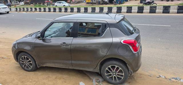 https://images10.gaadi.com/usedgaadi-sellcar/UsedCar/f52130b8a/91420817-90bf-42ec-9cd7-58f7de86341d.jpg?imwidth=6400
