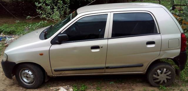 https://images10.gaadi.com/usedgaadi-sellcar/UsedCar/f5218ec4a/c4e87592-4f1d-4ad3-9f0e-f26c1ccf86df.jpg?imwidth=6401