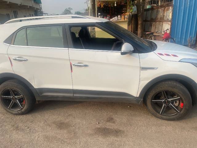 https://images10.gaadi.com/usedgaadi-sellcar/UsedCar/f521bfc5a/7a0439dd-0999-4cdd-9d55-b763a0f40abc.jpeg?imwidth=6402