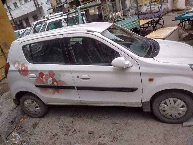 https://images10.gaadi.com/usedgaadi-sellcar/UsedCar/f5226c54a/850225b4-4629-43fc-ac72-148135b8438a.jpg?imwidth=6401