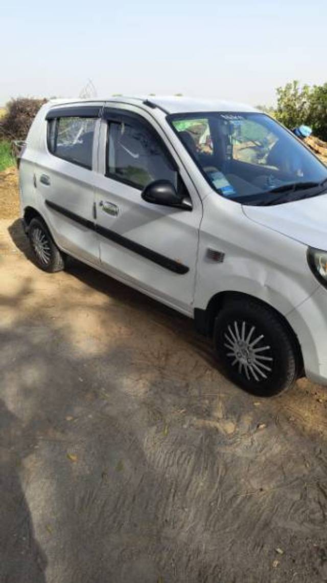 https://images10.gaadi.com/usedgaadi-sellcar/UsedCar/f522cd2ba/3cfaa0f0-55e7-4231-a3c4-629c606e02f0.jpg?imwidth=6402