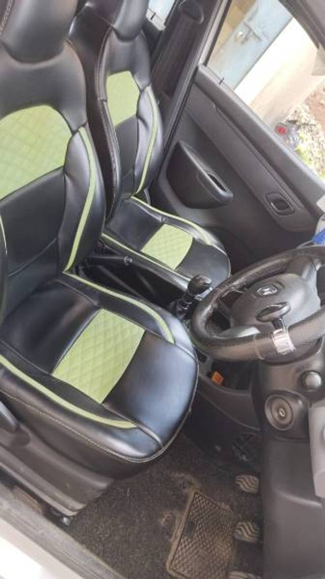 https://images10.gaadi.com/usedgaadi-sellcar/UsedCar/f52553fea/9998f7e6-3484-461a-b772-541f01f2fe6e.jpg?imwidth=6400