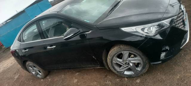 https://images10.gaadi.com/usedgaadi-sellcar/UsedCar/f5262563a/bf05637c-36fc-42d5-8f54-fd0799001906.jpg?imwidth=6401