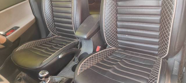 https://images10.gaadi.com/usedgaadi-sellcar/UsedCar/f5269357a/a50740fd-a103-452a-99d1-00650227d12b.jpg?imwidth=6402