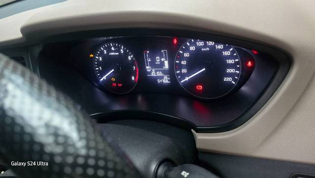 https://images10.gaadi.com/usedgaadi-sellcar/UsedCar/f52758a2a/85e5d5ef-a310-4770-9782-a8ad183396f4.jpg?imwidth=6401