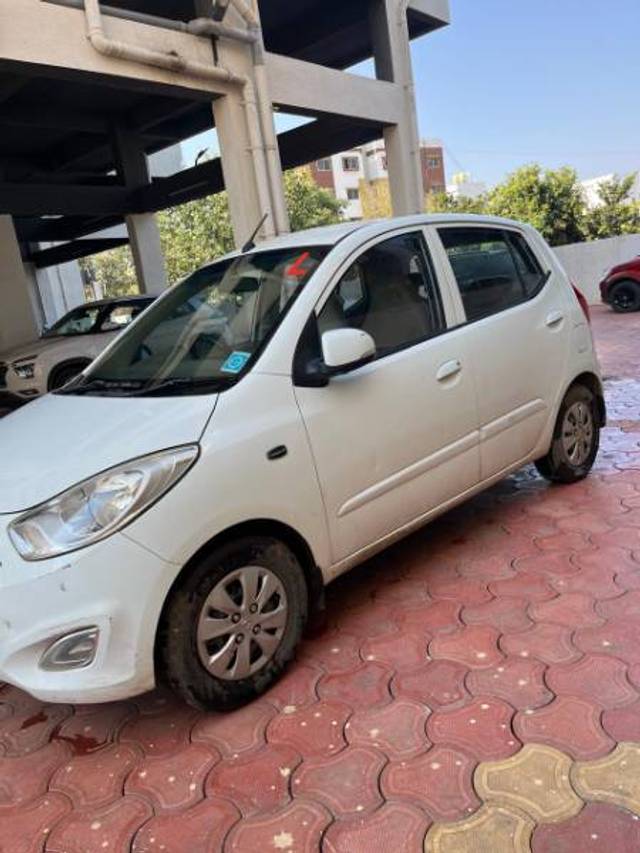 https://images10.gaadi.com/usedgaadi-sellcar/UsedCar/f5283c69-6fea-4a62-9c45-6fd6c24d412a/d1d244df-f304-4054-b4e5-9d713d578149.jpeg?imwidth=6400