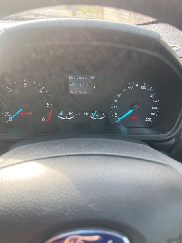 https://images10.gaadi.com/usedgaadi-sellcar/UsedCar/f5293f17a/db723ae9-2660-4000-83a7-f6b49e385823.jpg?imwidth=6401