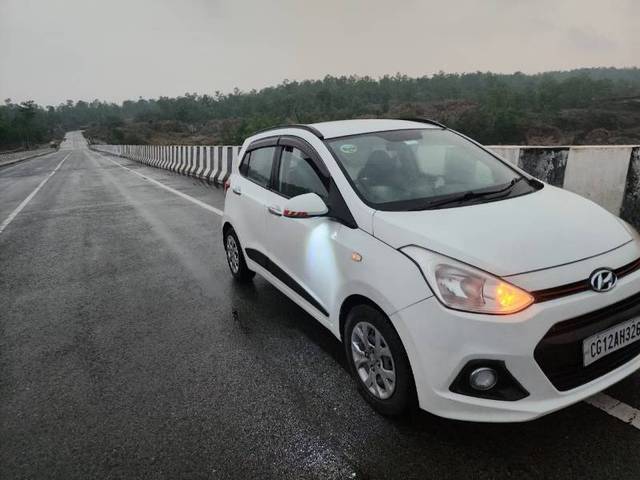 https://images10.gaadi.com/usedgaadi-sellcar/UsedCar/f529b552a/8321789b-a5f7-4667-bd43-61dfcf5d378f.jpg?imwidth=6402