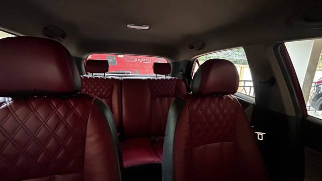 https://images10.gaadi.com/usedgaadi-sellcar/UsedCar/f52ab2fca/1989c4a5-9375-4af3-b444-5f7d2b41e200.jpeg?imwidth=6401