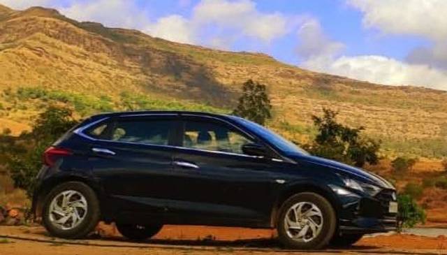 https://images10.gaadi.com/usedgaadi-sellcar/UsedCar/f52ac5f3a/fc88e1ea-e7bb-4b68-9028-a0a1bc6edff6.jpg?imwidth=6400
