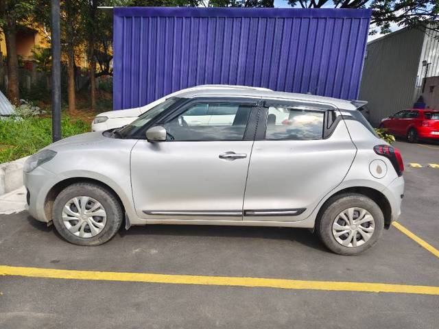 https://images10.gaadi.com/usedgaadi-sellcar/UsedCar/f52b507aa/3c2bbc9a-9636-4ff8-8b96-60cef2223030.jpg?imwidth=6402