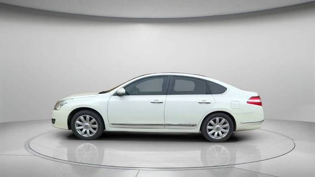 https://images10.gaadi.com/usedgaadi-sellcar/UsedCar/f52b78e5a/04e04173-c9f9-49df-a9e7-2ad6e2dfca3a.jpg?imwidth=6401
