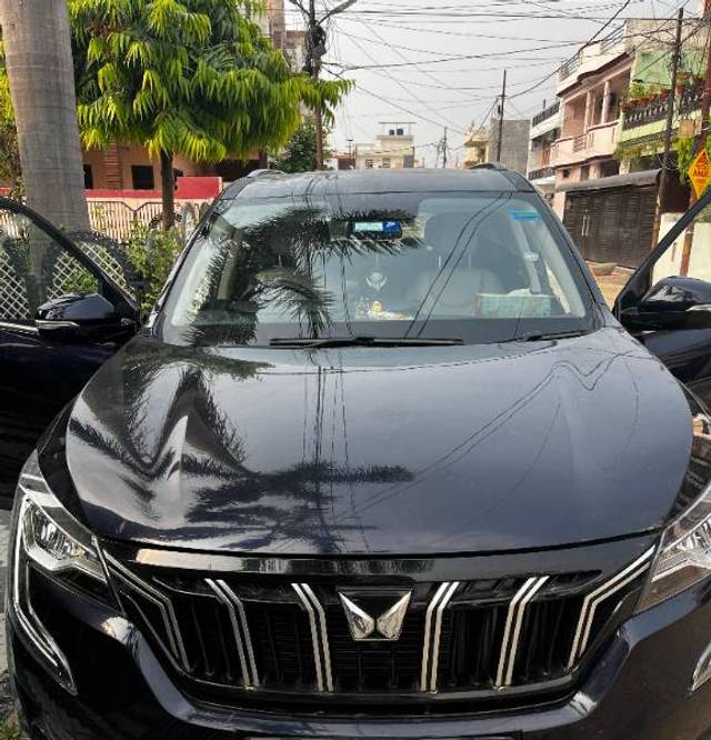 https://images10.gaadi.com/usedgaadi-sellcar/UsedCar/f52b8daca/37aa63e5-eba5-47a7-8fc5-735c0fb760a2.jpeg?imwidth=6400