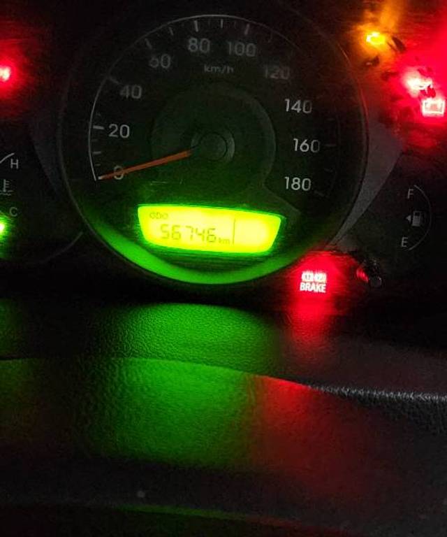 https://images10.gaadi.com/usedgaadi-sellcar/UsedCar/f52eb870a/13a0a66b-4a42-4478-9c8a-5b7b775f2f56.jpg?imwidth=6401