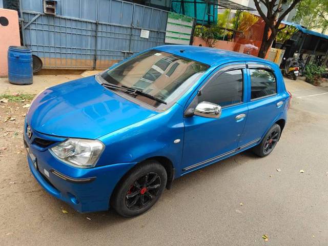 https://images10.gaadi.com/usedgaadi-sellcar/UsedCar/f52f8649a/9af8e2f7-7e40-4f0a-b16e-7d27a7cebd29.jpeg?imwidth=6400