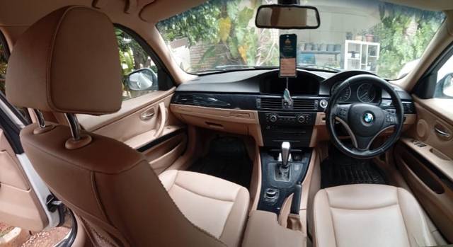 https://images10.gaadi.com/usedgaadi-sellcar/UsedCar/f5301b7ca/be66177b-4c25-4a65-82a4-a4515c9f5018.jpeg?imwidth=6402