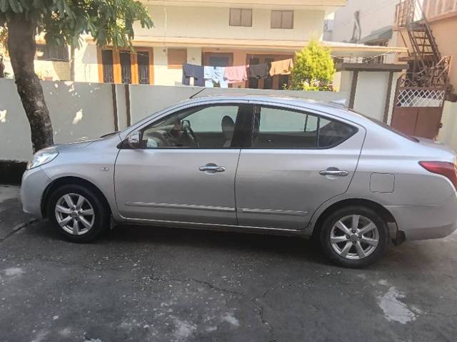 https://images10.gaadi.com/usedgaadi-sellcar/UsedCar/f530ee59a/9832437a-ca0b-487c-b56a-e7b880ee82cb.jpg?imwidth=6402