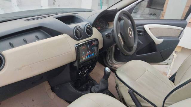 https://images10.gaadi.com/usedgaadi-sellcar/UsedCar/f53111efa/7c9126da-2e04-4d69-850c-9198dcb721ac.jpg?imwidth=6401