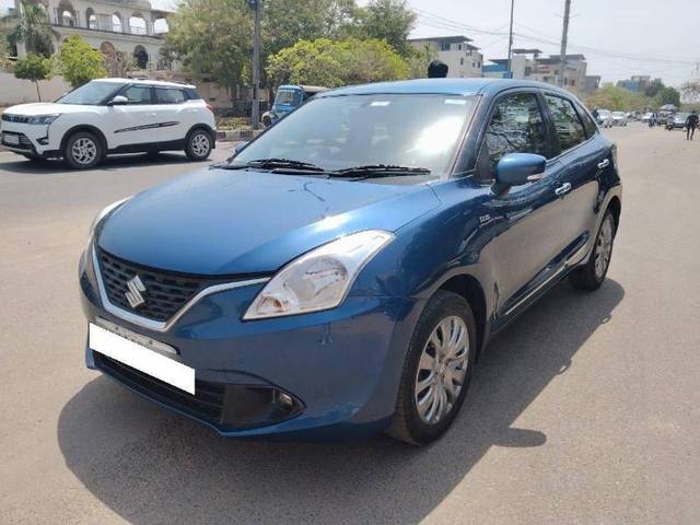 https://images10.gaadi.com/usedgaadi-sellcar/UsedCar/f531617da/1a33c827-6bd7-43f0-93c1-1426d88600d3.jpg?imwidth=6400