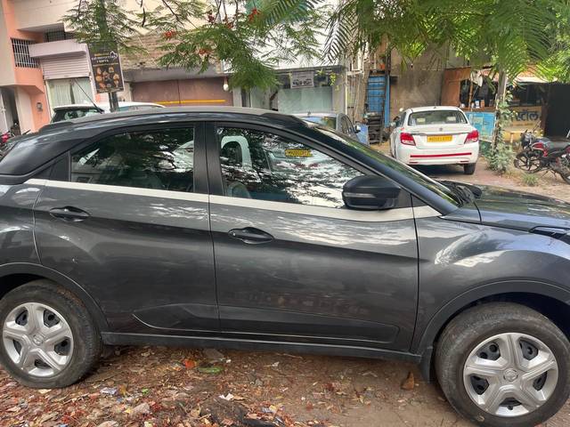 https://images10.gaadi.com/usedgaadi-sellcar/UsedCar/f53170d2a/30e13393-97cc-4362-ad75-a8cb6be45f3d.jpeg?imwidth=6402