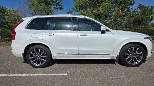 https://images10.gaadi.com/usedgaadi-sellcar/UsedCar/f5317207a/015330b8-d1c2-4074-acbc-442c36b698b9.jpg?imwidth=6401