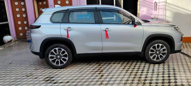 https://images10.gaadi.com/usedgaadi-sellcar/UsedCar/f53213a6a/9de633aa-8b93-4787-b38e-de06a3f8e65d.jpg?imwidth=6400
