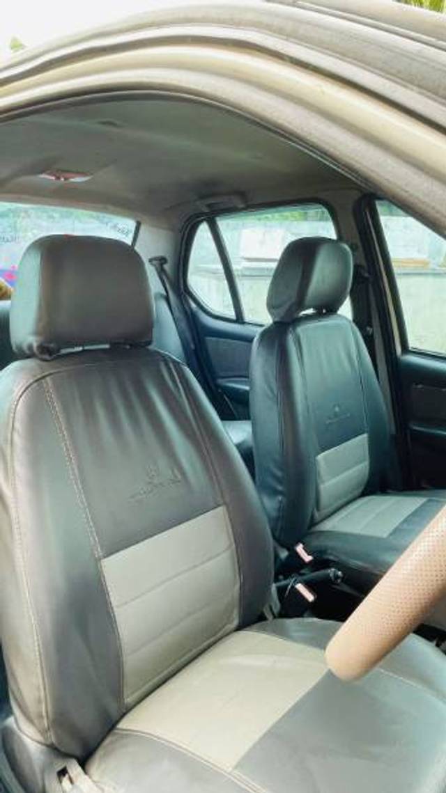 https://images10.gaadi.com/usedgaadi-sellcar/UsedCar/f5328c13a/a8fc7642-4ce7-4e53-ba5c-c95221b774e1.jpg?imwidth=6402