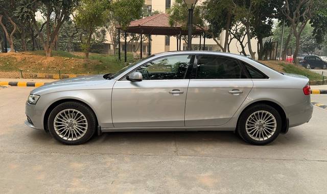 https://images10.gaadi.com/usedgaadi-sellcar/UsedCar/f532d054a/23f92872-cb5e-4d91-a19a-418a70903868.jpeg?imwidth=6402
