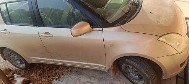 https://images10.gaadi.com/usedgaadi-sellcar/UsedCar/f532db1da/dbf8ef9c-2501-4f30-91de-d0f23b76164f.jpg?imwidth=6402