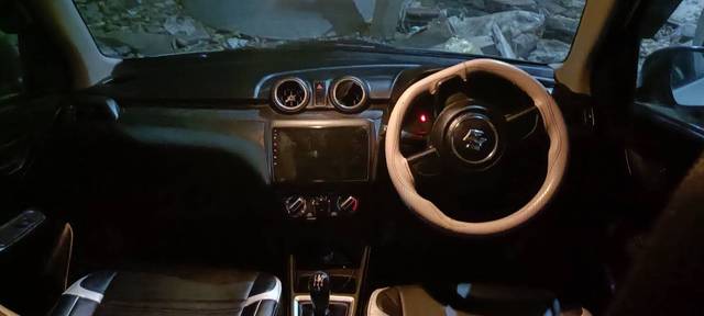 https://images10.gaadi.com/usedgaadi-sellcar/UsedCar/f53305b2a/82f94af8-2f87-4579-92c8-5a125cb069e3.jpg?imwidth=6402