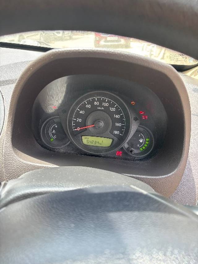https://images10.gaadi.com/usedgaadi-sellcar/UsedCar/f533e3a7a/3394a2f3-1d3e-4a7b-9ed4-d69e8f4a2d59.jpg?imwidth=6402