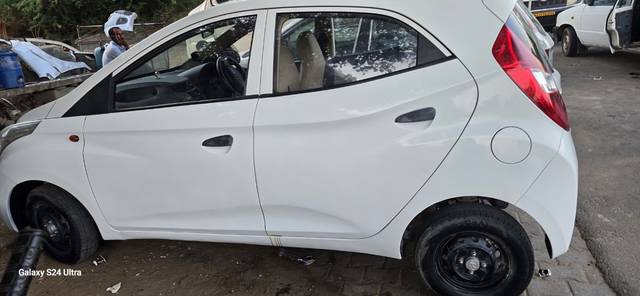 https://images10.gaadi.com/usedgaadi-sellcar/UsedCar/f533e3a7a/c389885f-5da1-4c52-93cd-7ab2cdd9cad1.jpeg?imwidth=6401