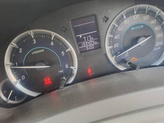 https://images10.gaadi.com/usedgaadi-sellcar/UsedCar/f5348b1da/512c887d-61d9-4259-ac0a-06da85cd15cb.jpg?imwidth=6401